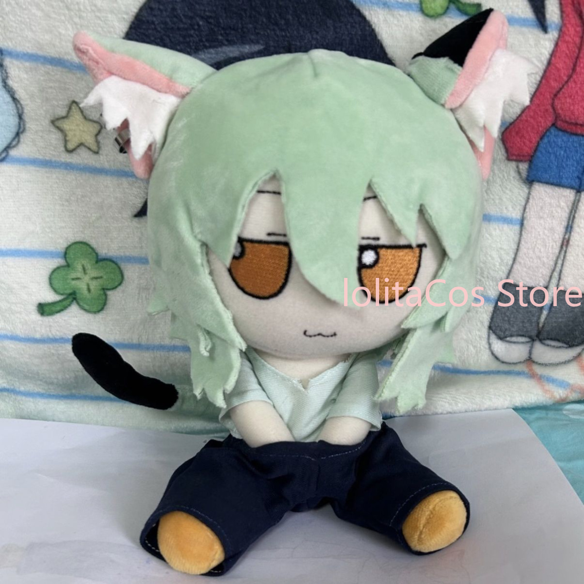 Chainsmoker Cat Yani Neko Sato - Plush Doll Anime recensie en prijs